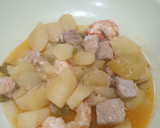 Foto del paso 5 de la receta: Marmitako de atún con gambones