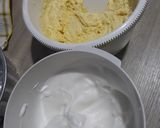 Foto langkah ke 4 dari resep Marmer cake Law thomas.