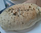 Foto del paso 9 de la receta: Pan🥯sabor ajo🧄finas hierbas🌿 y mantequilla🧈sin amasar🥐🥖🧇