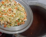 A picture of step 3 of Manchow soup.