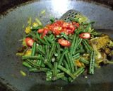 Gambar langkah 6 resipi Ayam Masak Halia.