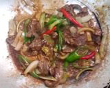 รูปขั้นตอนการทำที่ 3 ของ เนื้อผัดพริกสด