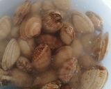 Foto del paso 1 de la receta: Almejas a la marinera