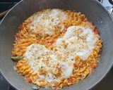 A picture of step 6 of Masala Maggi Sakshuka.