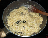 Foto del paso 1 de la receta: Cebolla con queso crema