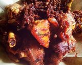 Foto langkah ke 6 dari resep Ayam goreng lengkuas.