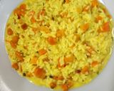 Foto del paso 2 de la receta: Arroz amarillo con rulos de jamón y queso