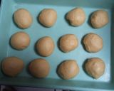 Foto langkah ke 3 dari resep Roti goreng empuk.