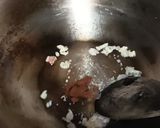 Foto langkah ke 3 dari resep Bihun Siram Saus Paprika.