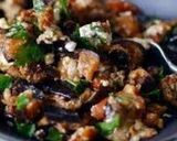 A picture of step 1 of Grilled eggplant salad with walnuts.