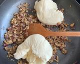 Juhtúróval töltött gomba recept fázis 2 fotója