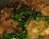 A picture of step 2 of Aloo Bonda.