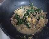 รูปขั้นตอนการทำที่ 7 ของ สปาเก็ตตี้ผัดหมูสับตำลึง
