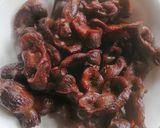 A picture of step 2 of Peppered Gizzard.