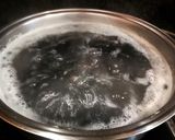 Foto del paso 2 de la receta: Sopa de alubias negras con bacon al aroma de lovage