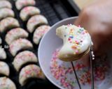 Foto langkah ke 9 dari resep 51. KUE KERING 3 BAHAN.