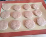 Foto del paso 5 de la receta: Alfajores de chocolate y dulce de leche