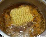 A picture of step 2 of Ramen Kimchi Noodles Soup.
