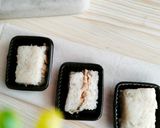 Foto langkah ke 6 dari resep Lemper isi ayam.