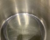A picture of step 1 of Hot and sour soup.