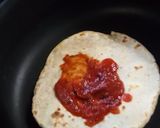 A picture of step 5 of Tricolour pizza.