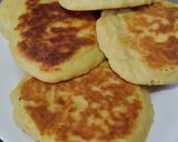 Foto del paso 6 de la receta: Pan🥯de papa🥔y queso🧀en sartén🍳