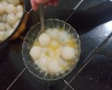 Foto langkah ke 5 dari resep Cilok Goreng Telur.