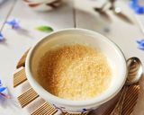 A picture of step 4 of Panna Cotta-Brûlée.