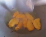 A picture of step 7 of Aloo Pakora.
