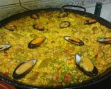 A picture of step 15 of Paella Mixta (Señoret).