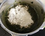 A picture of step 2 of Sarson Da Saag.