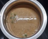 A picture of step 2 of Special elaichi chai.