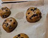 Foto langkah ke 4 dari resep Chewy Jumbo Chocochip Cookies.