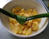 Hình bước làm 2 của món Chè chuối thập cẩm