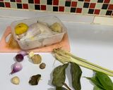 Foto langkah ke 1 dari resep Semur Ayam Betawi.