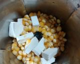 क्रीमी कॉर्न पनीर सूप रेस्टोरेंट स्टाइल (Creamy Corn Paneer Soup Restaurant Style) रेसिपी चरण 2 फोटो