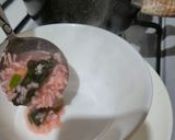 Foto langkah ke 4 dari resep Bubur Bayam Merah.