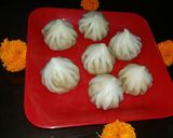 A picture of step 5 of Jaggery coconut modak.