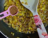 A picture of step 7 of Dhaaba Style Matar Paneer.