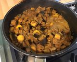 Une image de l'étape 14 de Aubergines aux carottes jaunes, persil, ail, oignon et épices.