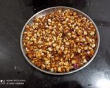 A picture of step 4 of Dry fruit and chocolate Chikki.
