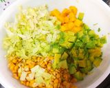 Foto del paso 2 de la receta: Ensalada de aguacate, mango y maicitos. Súper fácil!!!