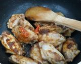 Foto langkah ke 2 dari resep Sayap Ayam Panggang Pedas Teflon.