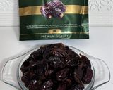 A picture of step 1 of "Dates Pickle"Ready in Just 10 Minutes ⏱️.