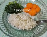 Foto langkah ke 1 dari resep Bubur Tim Brokoli dan Wortel MPASI 7m+.