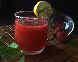 A picture of step 4 of "Strawberry Margarita".