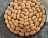 Foto del passaggio 4 della ricetta Biancomangiare alle Mandorle con Savoiardi