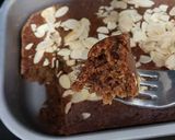 A picture of step 10 of Chocolate Banana Cake with Almond slice.