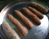 A picture of step 5 of Chicken sausage.