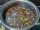 34. Kerang saos tomat